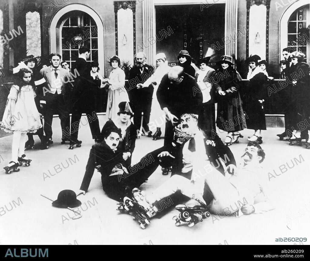 CHARLIE CHAPLIN in THE RINK, 1916, directed by CHARLES CHAPLIN. Copyright LONE STAR/MUTUAL FILM.