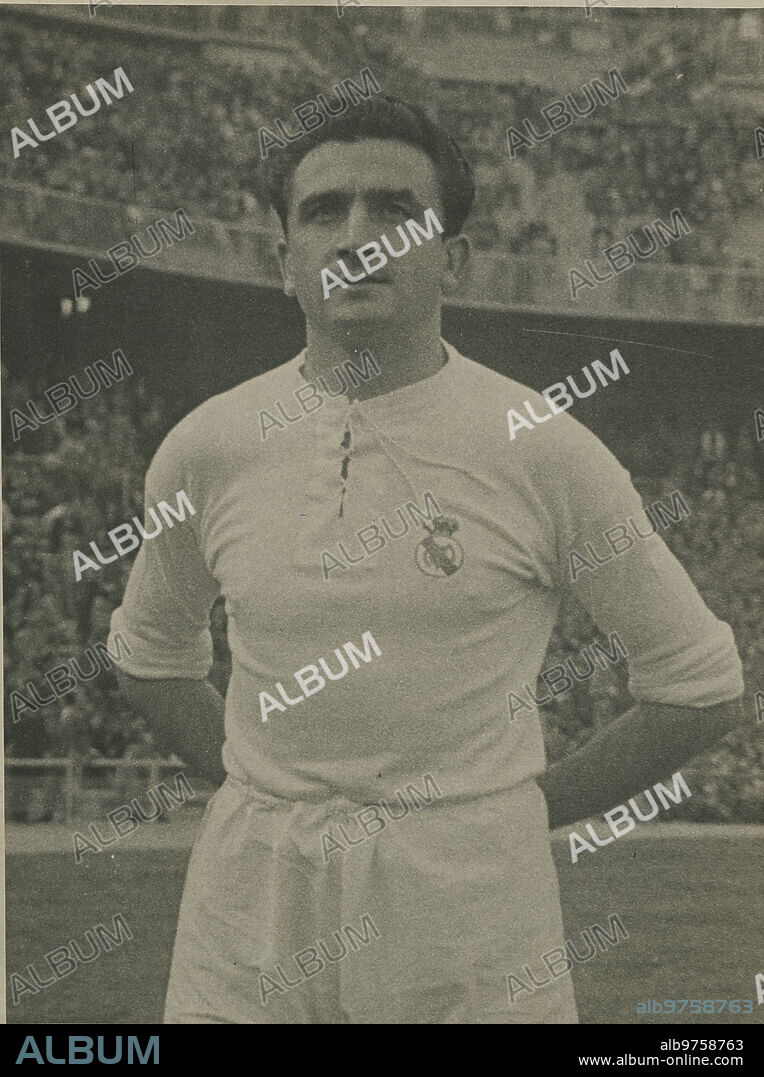 Madrid, 17/2/1951. Miguel Muñoz con la camiseta del Real Madrid.