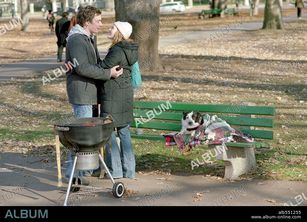 DREW BARRYMORE y JIMMY FALLON en AMOR EN JUEGO, 2005 (FEVER PITCH), dirigida por BOBBY & PETER FARRELLY, BOBBY FARRELLY y PETER FARRELLY. Copyright 20TH CENTURY FOX.