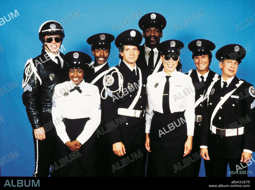ART METRANO, BUBBA SMITH, DAVID GRAF, LESLIE EASTERBROOK, MARION RAMSEY, MICHAEL WINSLOW and STEVE GUTTENBERG in POLICE ACADEMY 3: BACK IN TRAINING, 1986, directed by JERRY PARIS. Copyright WARNER BROTHERS.