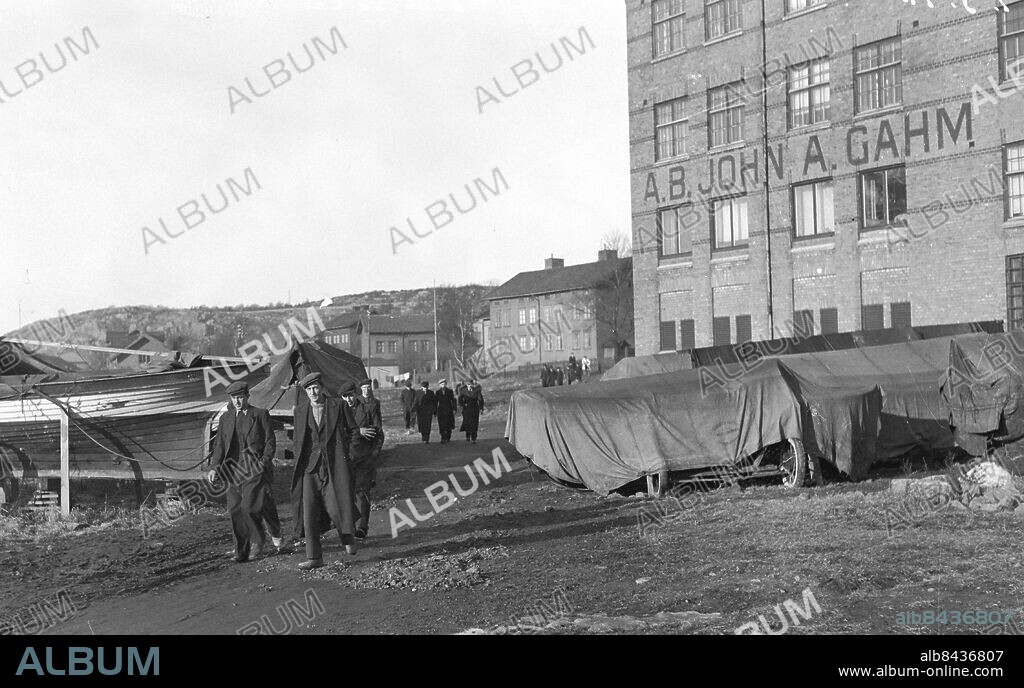 Göteborg 19 mars 1941. Gahms Väskfabrik på Lindholmen - Sannegårdshamnen. Foto: Kamerareportage *** Local Caption *** GT. KAMERAREPORTAGE.