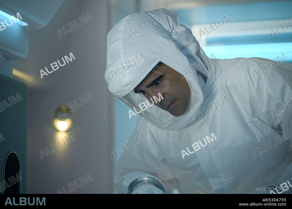 COLIN FARRELL en VOYAGERS, 2021, dirigida por NEIL BURGER. Copyright AGC STUDIOS.