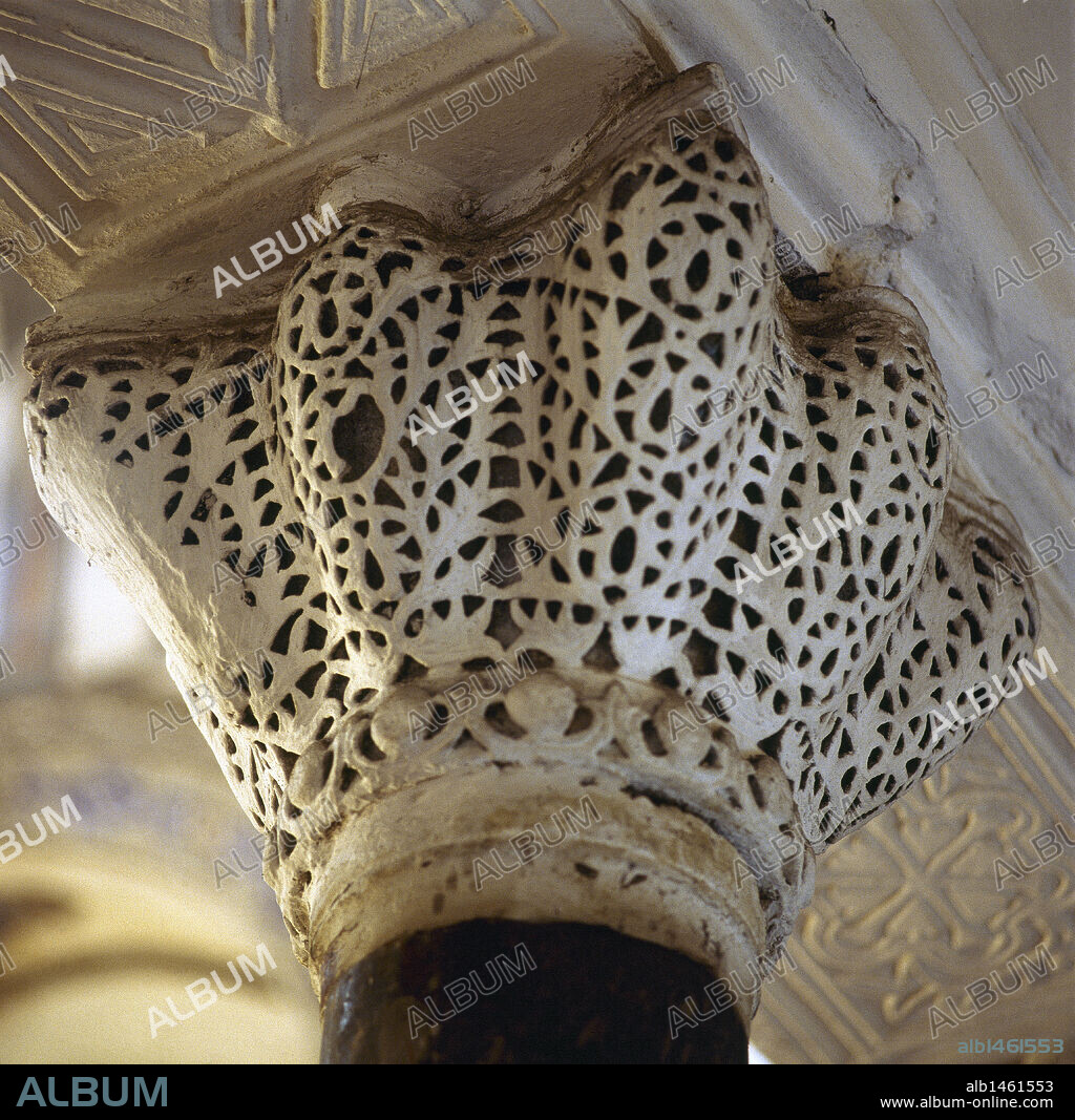 Capital. Little Hagia Sophia. 6th century. Church of the Saints Sergius and Bacchus. Byzantine stlyle. Istanbul. Turkey.
