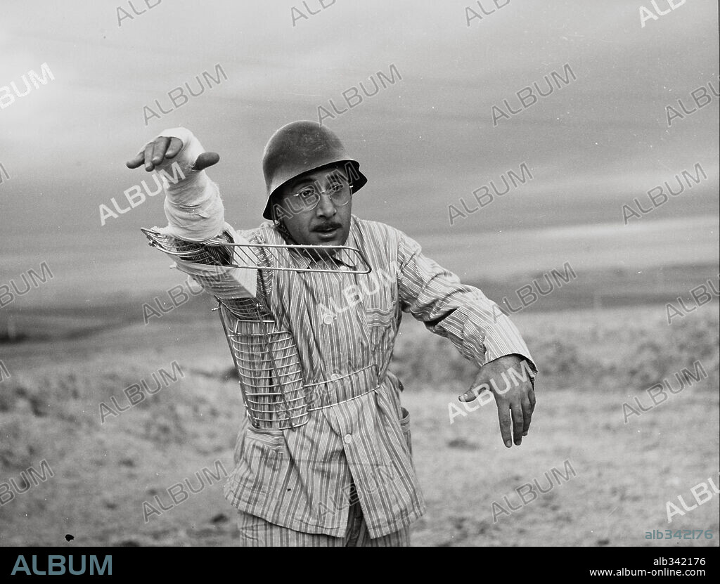 ALFREDO LANDA en NO SOMOS DE PIEDRA, 1968, dirigida por MANUEL SUMMERS.