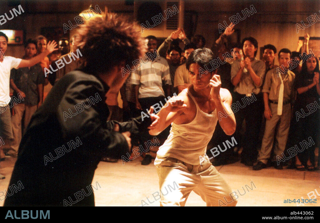 ONG-BAK. EL GUERRERO MUAY THAI, 2003 (ONG-BAK), dirigida por PRACHYA PINKAEW. Copyright SAHAMONGKOLFILM.