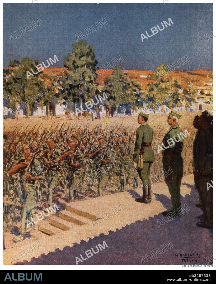 MARIANO BERTUCHI. España. Guerra civil (1936-1939). Francisco Franco revisando las tropas de la legión en el cuartel de Dar Riffien, en Marruecos. Año 1936.