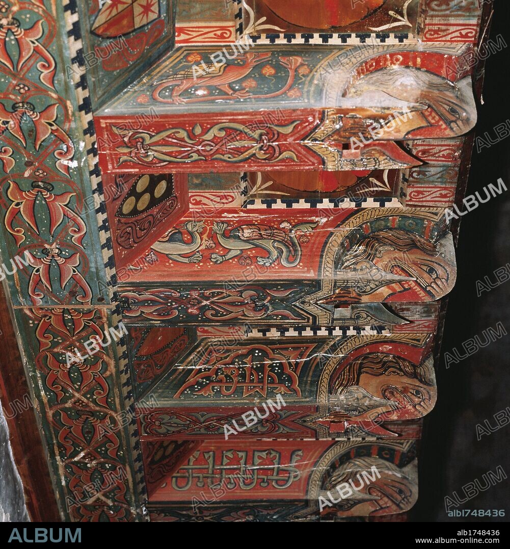 MUDEJAR ART. 13th-14th century. Second half of the 13th century or beginnings of 14th. Detail of the choir of the church's choir, of polychrome wood with motifs taken from a varied fauna and mythology of oriental style. CHURCH OF SAN ROMAN DE CASTRO). Province of Huesca. Aragon. Spain.