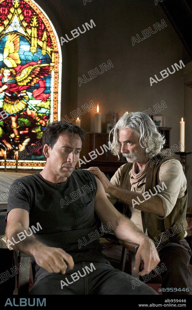 NICOLAS CAGE y SAM ELLIOTT en GHOST RIDER: EL MOTORISTA FANTASMA, 2007 (GHOST RIDER), dirigida por MARK STEVEN JOHNSON. Copyright COLUMBIA PICTURES / BOLAND, JASIN.