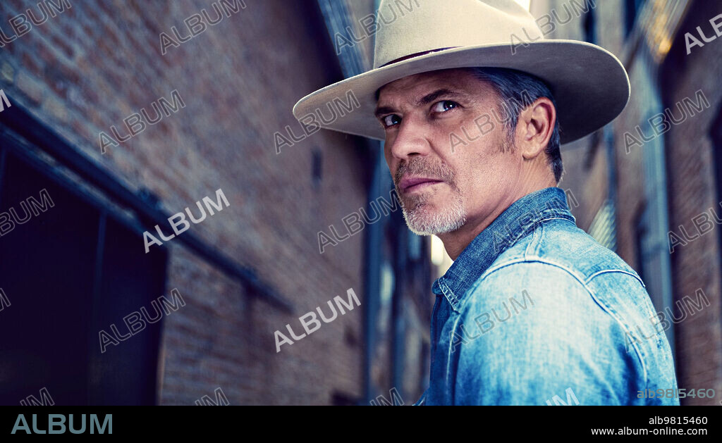 TIMOTHY OLYPHANT in JUSTIFIED: CITY PRIMEVAL, 2023, unter der Regie von JON AVNET und MICHAEL DINNER. Copyright FX PRODUCTIONS.