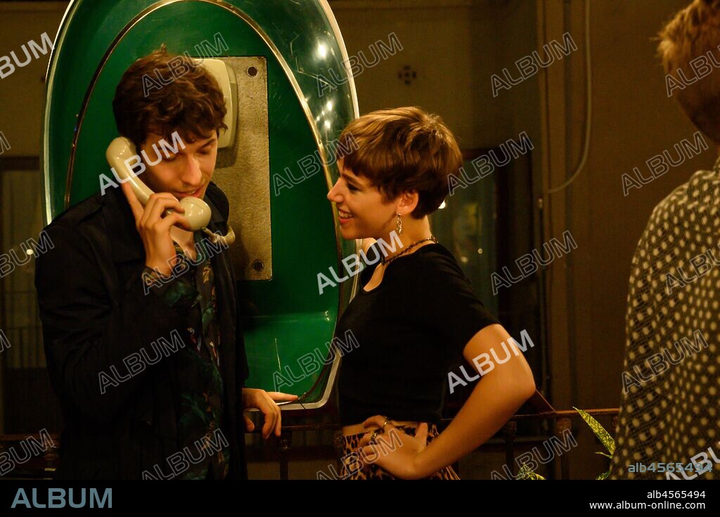 AZUL FERNANDEZ y PABLO CAPUZ en MERLÍ: SAPERE AUDE, 2019. Copyright MOVISTAR+.