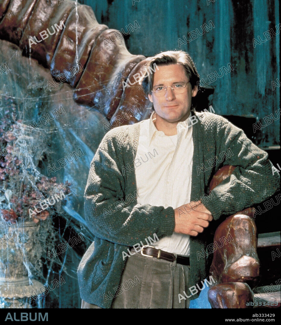BILL PULLMAN en CASPER, 1995, dirigida por BRAD SILBERLING. Copyright UNIVERSAL/AMBLIN.