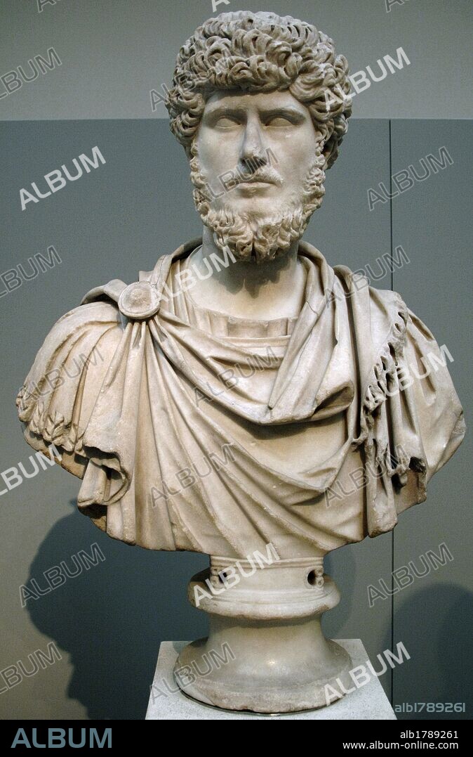LUCIO AURELIO VERO AUGUSTO (Lucius Aurelius Verus Augustus). Emperador romano (161-169), hijo de L. Ceionio Cómodo y adoptado por el emperador Antonio Pio (138), a la muerte del cual fue asociado al poder por Marco Aurelio. BUSTO de mármol. Procede de Roma. Museo Británico. Londres. Inglaterra. Reino Unido.