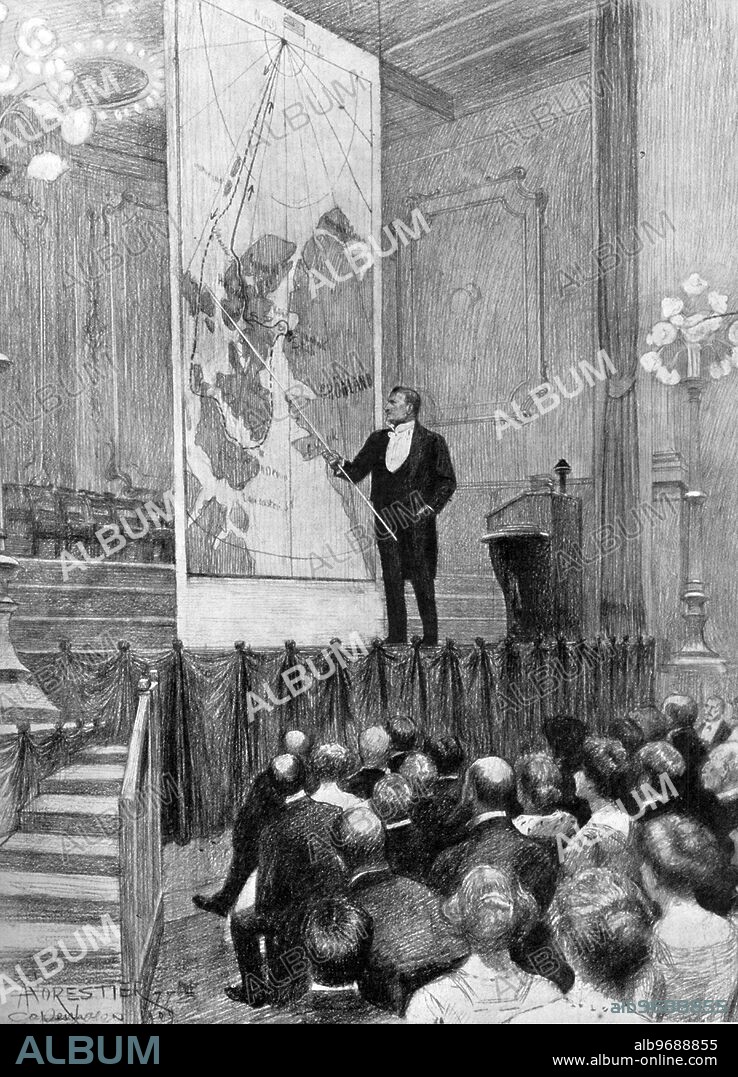 Retracing his steps on the map , Dr Cook lecturing before the King of Denmark and 1500 people including some from the Royal Geographical Society of Denmark , Copenhagen , Denmark. 18 September 1909.