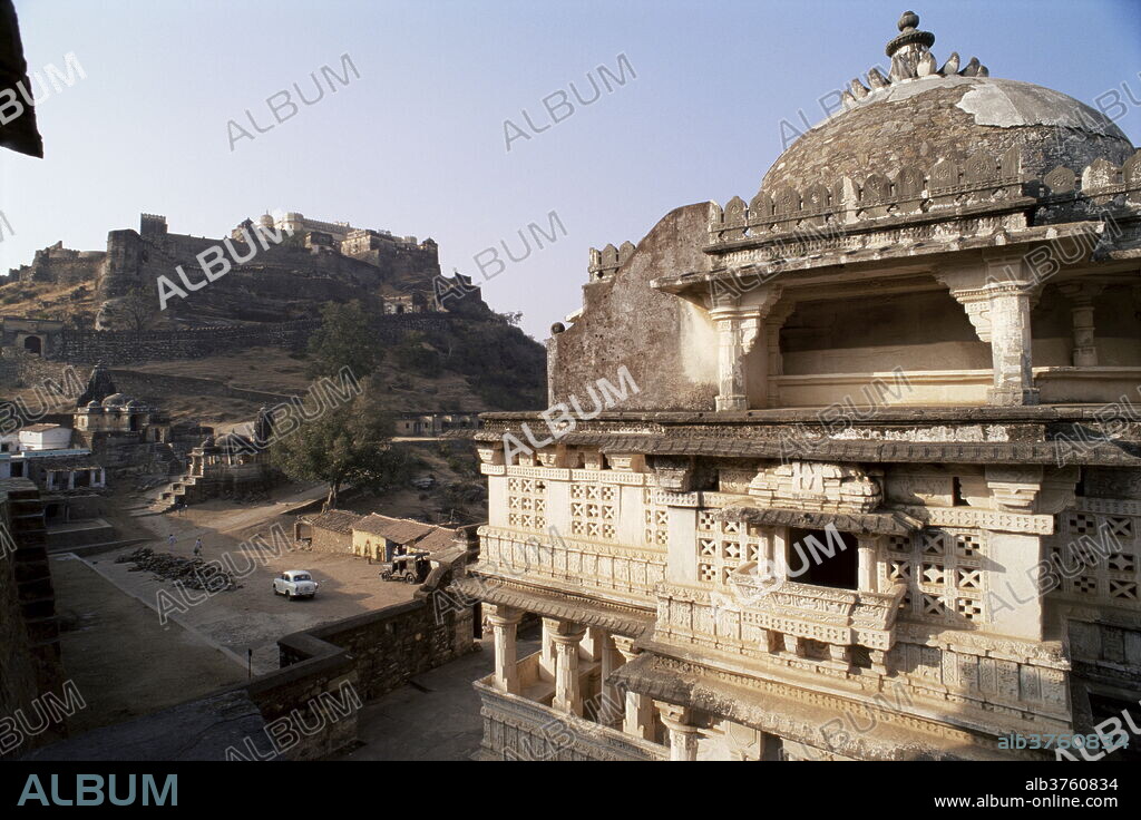 Massive fort built in 1458 by Rana Kumbha, Kumbhalgarh, Rajasthan state, India, Asia.