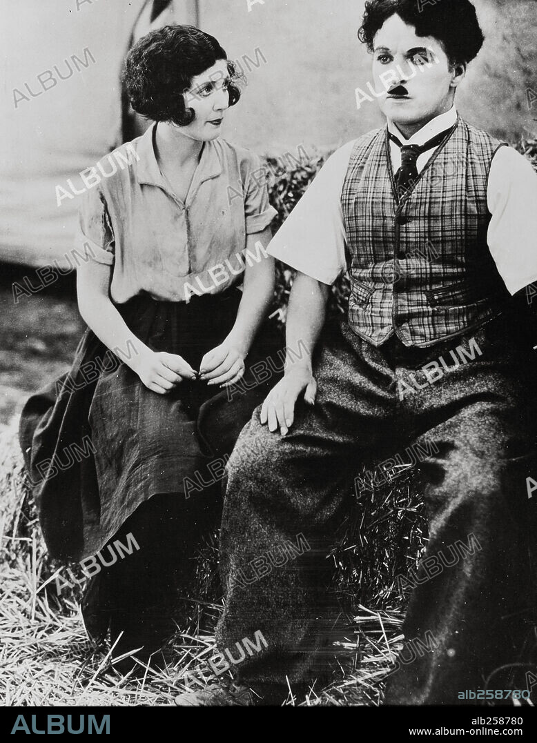 CHARLIE CHAPLIN y MERNA KENNEDY en EL CIRCO, 1928 (THE CIRCUS), dirigida por CHARLES CHAPLIN. Copyright CHAPLIN/UNITED ARTISTS.