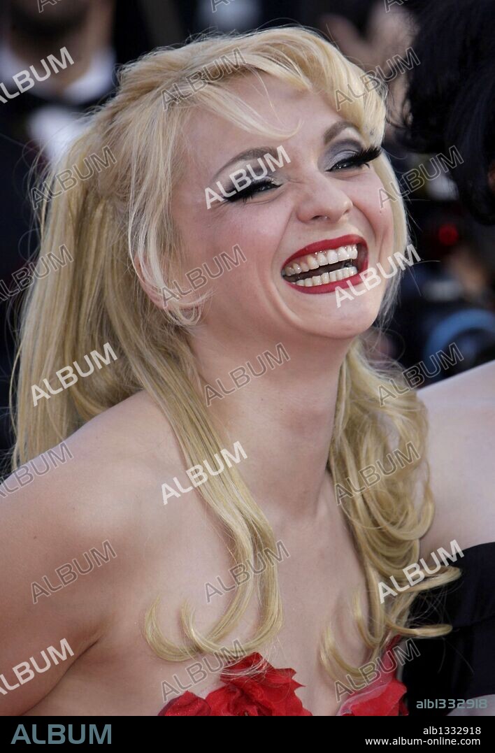 May 13, 2010 - Cannes, CA, France - CANNES, FRANCE - MAY 13: Julie Atlas  Muz attends the 'On Tour' Premiere at the Palais des Festivals during the  63rd Annual Cannes Film - Album alb1332918