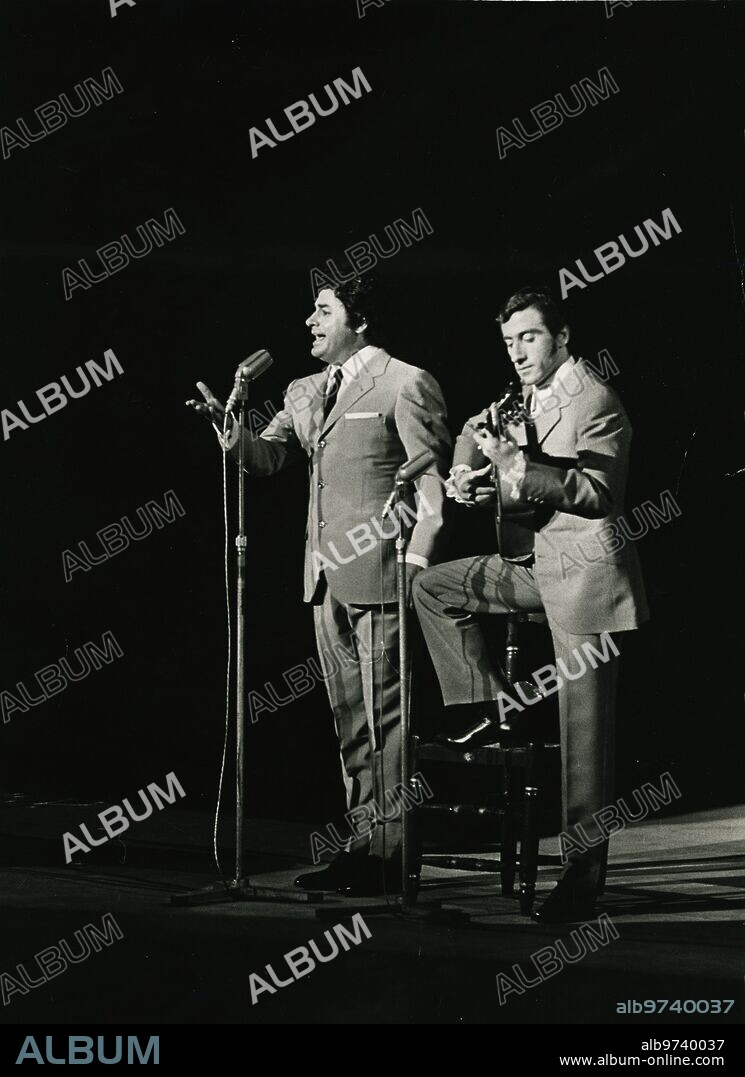 11 septiembre 1969. Antonio Molina en una actuación en el circo Price de Madrid.