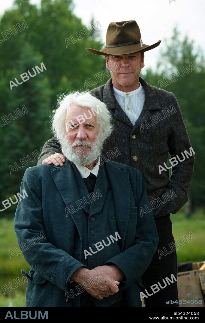DONALD SUTHERLAND and KIEFER SUTHERLAND in FORSAKEN, 2015, directed by JON CASSAR. Copyright VORTEX WORDS PICTURES.