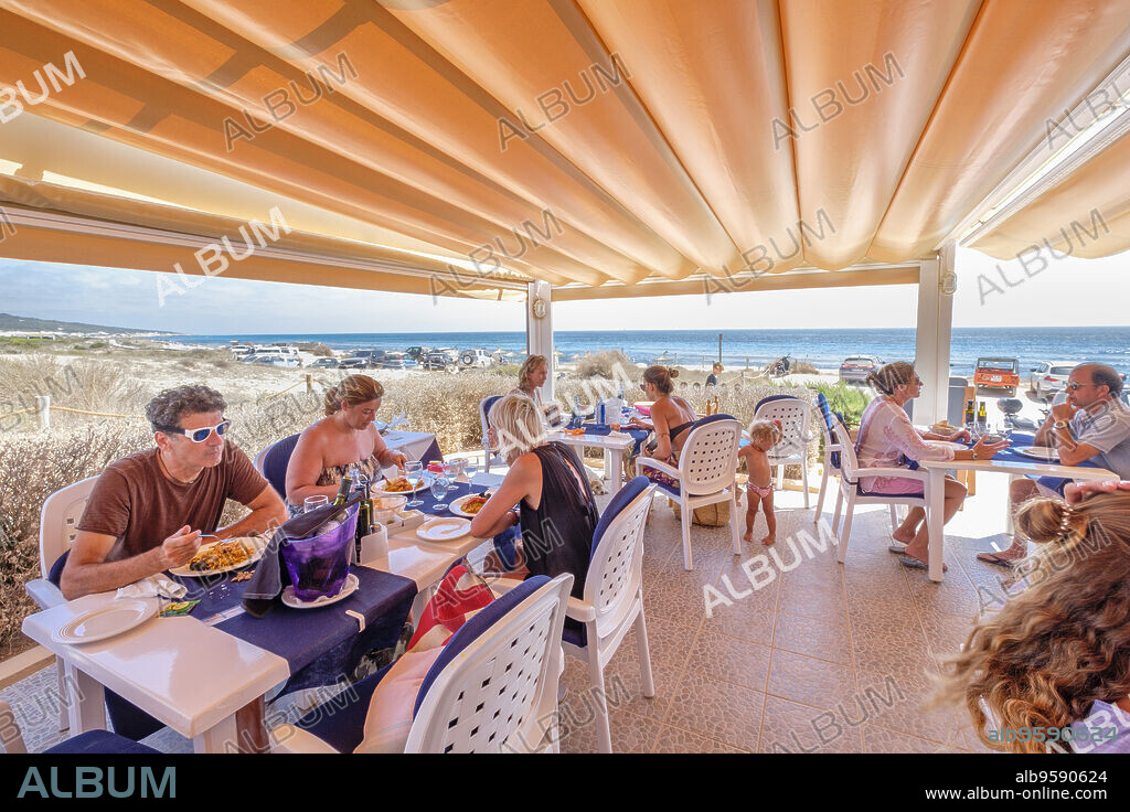 restaurante Es Codol Foradat, Beach Club, Formentera, balearic islands, Spain.