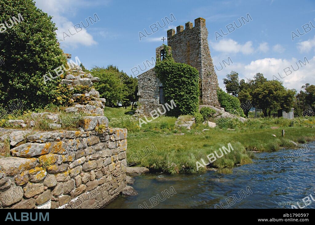 Spain. Galicia. Catoira. Torres do Oeste castle, built in 9th century by the king Alfonso III of Leon the Great as a defense fortress. They are the ruins of Castellum Honesti. The castle has a 12th century chapel built by Bishop Gelmi_rez to honor the apostle Saint James. Next to river Ulla. Declared National Monument in 1970.
