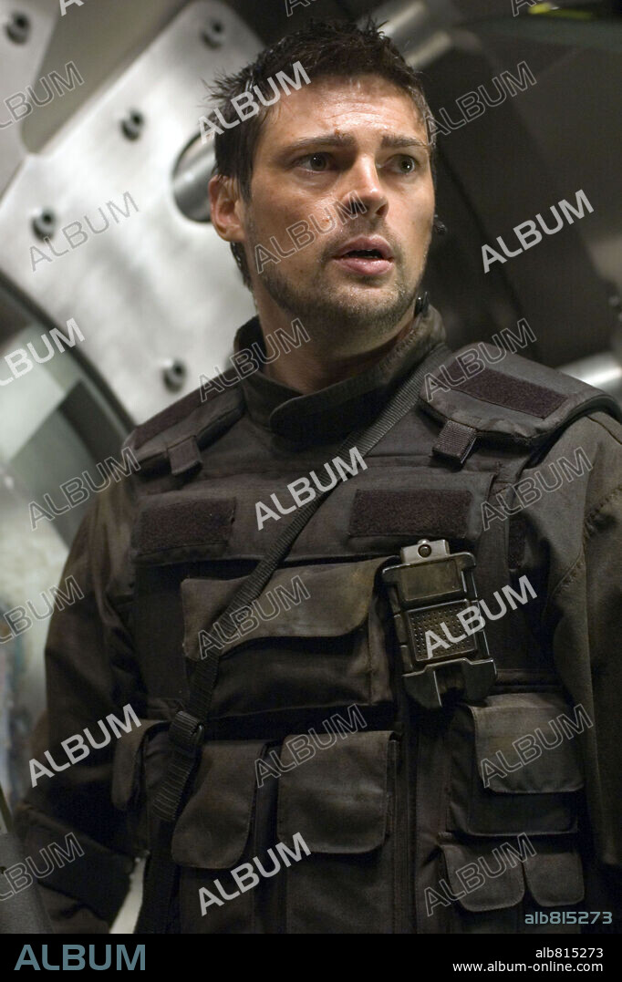 KARL URBAN en DOOM, 2005, dirigida por ANDRZEJ BARTKOWIAK. Copyright WARNER BROS.