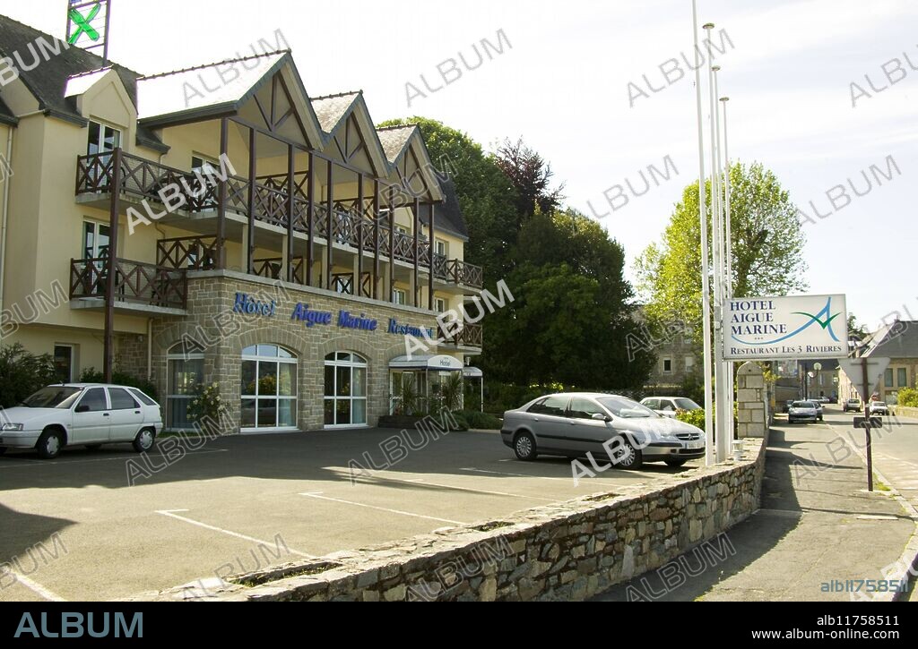 "Les Trois Rivieres, Treguier" *** Local Caption ***.