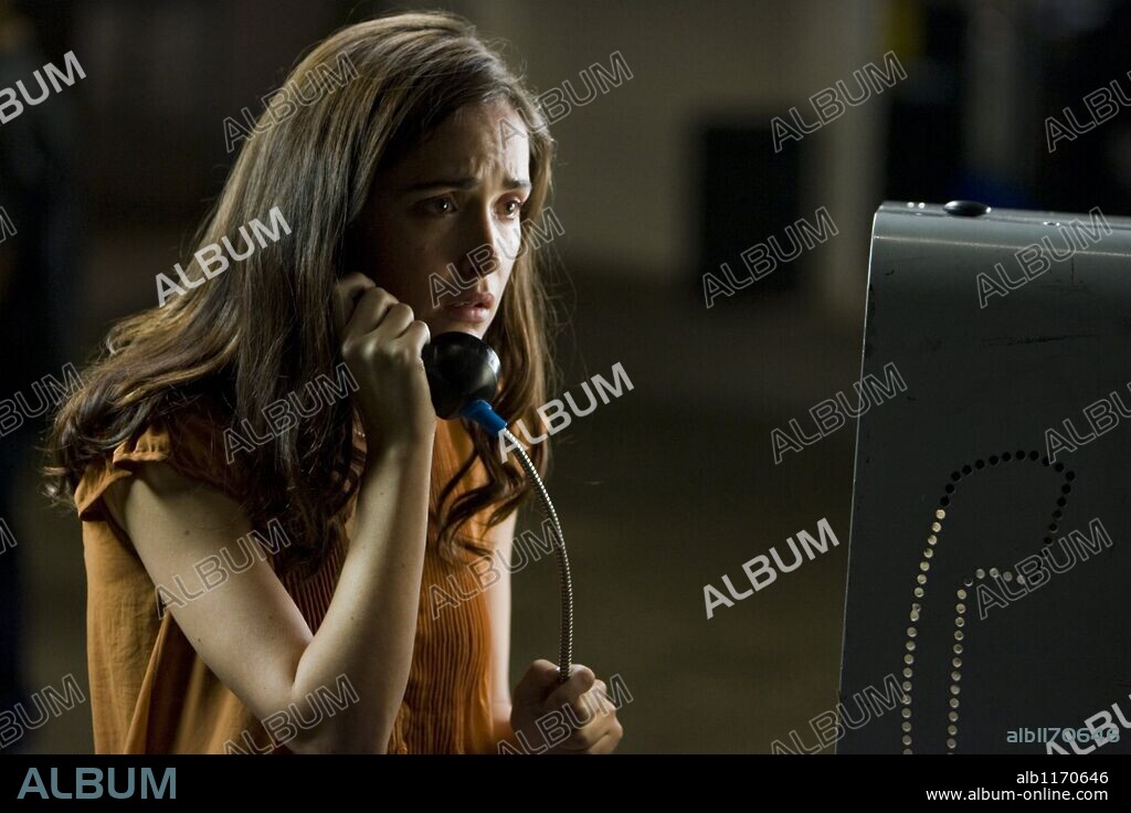ROSE BYRNE in KNOWING, 2009, directed by ALEX PROYAS. Copyright Escape Artists/ Goldcrest Pictures/Summit entertainment.