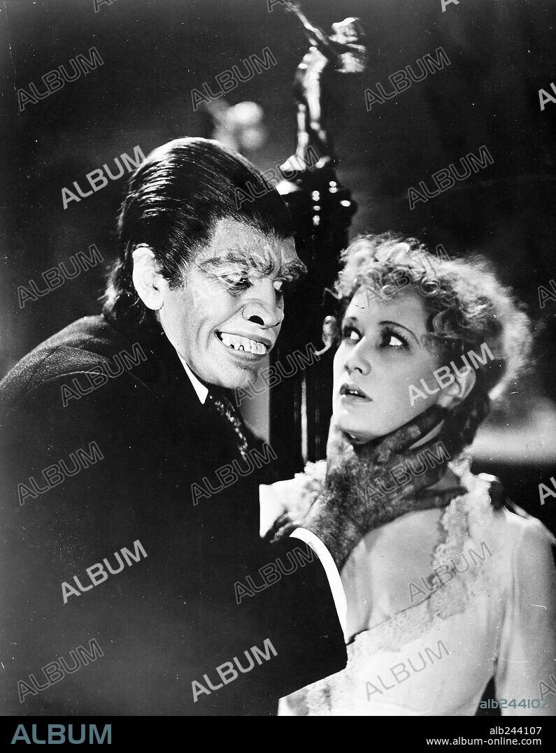 FREDRIC MARCH and MIRIAM HOPKINS in DR. JEKYLL AND MR. HYDE, 1931, directed by ROUBEN MAMOULIAN. Copyright PARAMOUNT PICTURES.