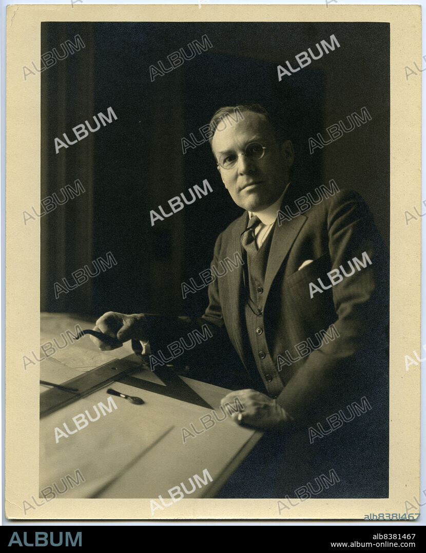 FRANCES BENJAMIN JOHNSTON. Leicester B. Holland, Chief of Fine Arts Division, Library of Congress, posed at a drafting table; half-length portrait, facing slightly left, (1930?). (Architect, art historian and archaeologist; holder of the Carnegie Chair at the Library of Congress).