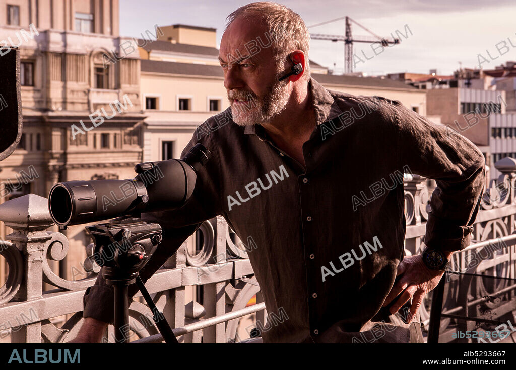 LIAM CUNNINGHAM in WAY DOWN, 2021, unter der Regie von JAUME BALAGUERO. Copyright TELECINCO CINEMA.