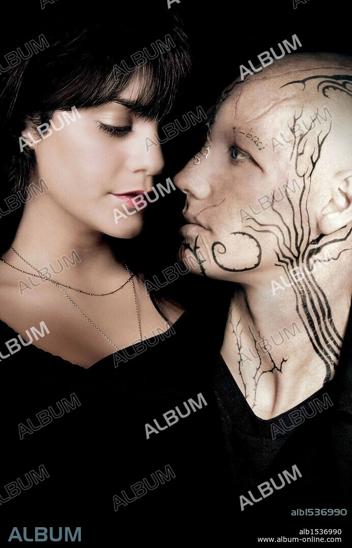 ALEX PETTYFER and VANESSA HUDGENS in BEASTLY, 2010, directed by DANIEL BARNZ. Copyright CBS FILMS/LIONSGATE/STOREFRONT FILMS.