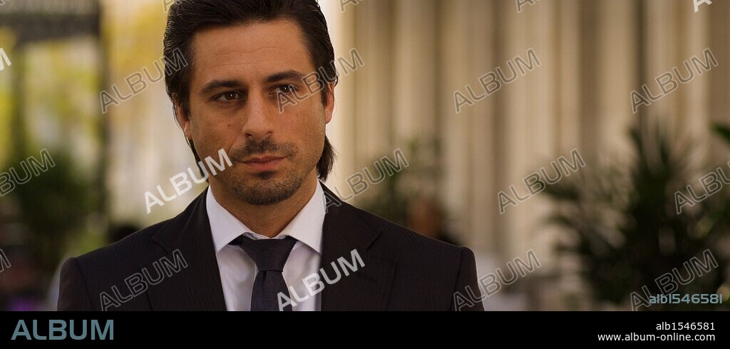 HUGO SILVA in EN FUERA DE JUEGO, 2011, directed by DAVID MARQUES. Copyright NADIE ES PERFECTO.