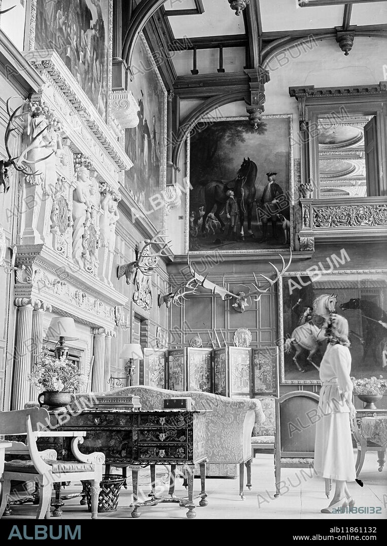 LONGLEAT HOUSE ( WILTS) built in the 16th Century , by Sir John Thynne . It is the ancestral home of the Marquis of Bath . Considered to be the best show places of England , the house is now open to the public. 10 February 1950.