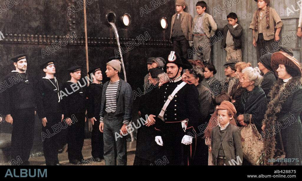 AND THE SHIP SAILS ON, 1983 (E LA NAVE VA), directed by FEDERICO FELLINI. Copyright GAUMONT/RAI/FILMS A2.
