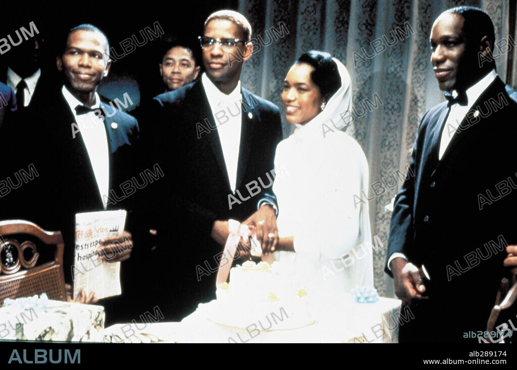 ANGELA BASSETT und DENZEL WASHINGTON in MALCOLM X, 1992, unter der Regie von SPIKE LEE. Copyright WARNER BROTHERS.