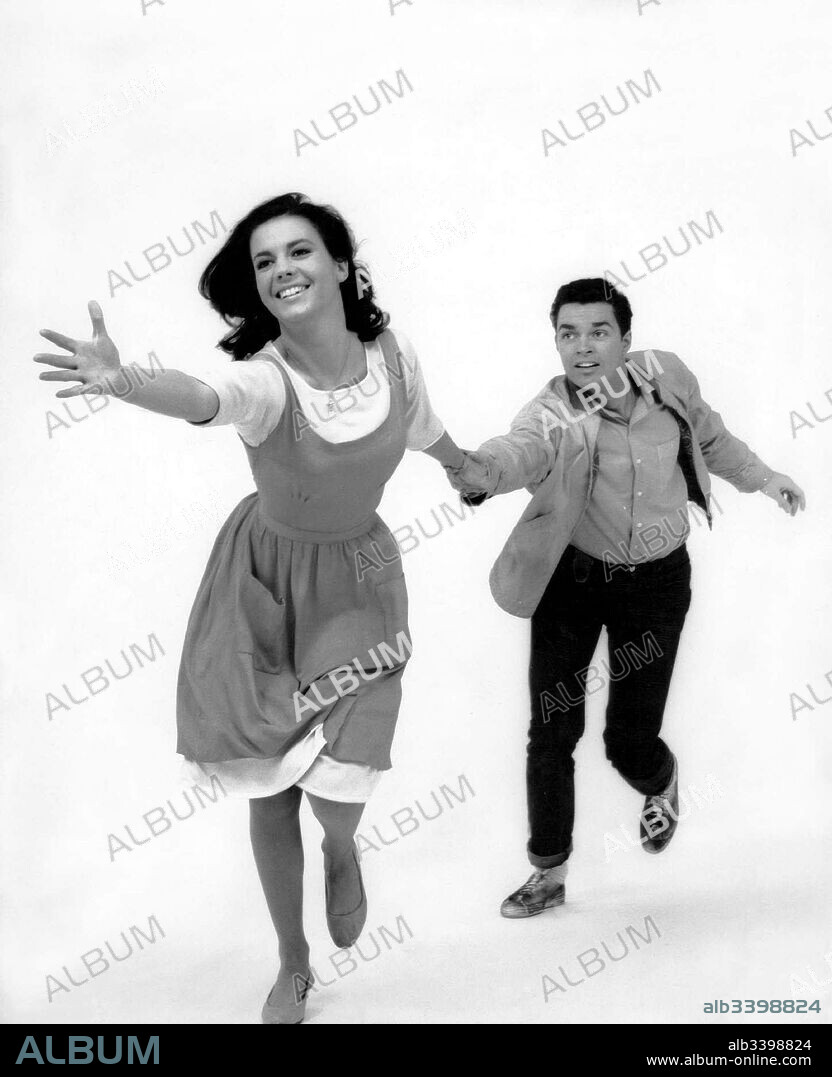 NATALIE WOOD und RICHARD BEYMER in WEST SIDE STORY, 1961, unter der Regie von ROBERT WISE. Copyright MIRISCH-7 ARTS/UNITED ARTISTS.