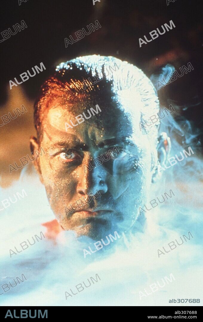 MARTIN SHEEN in APOCALYPSE NOW, 1979, directed by FRANCIS FORD COPPOLA. Copyright ZOETROPE/UA.