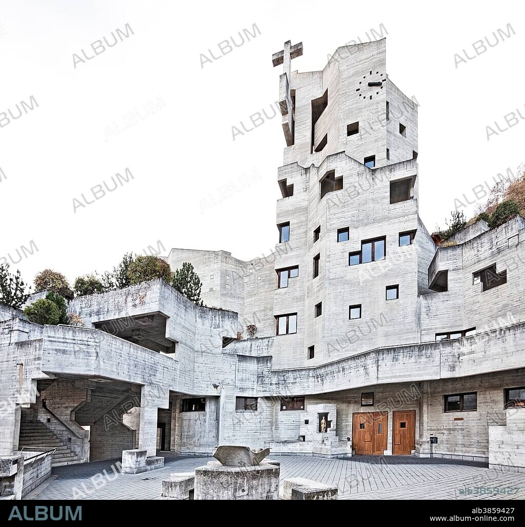 Courtyard of the Church of St. Nicolas, made of concrete, architect Walter Maria Förderer, Hérémence, Valais, Switzerland, Europe.