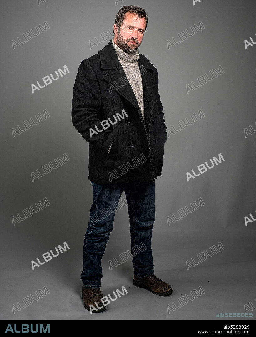 JAMES PUREFOY in FISHERMAN'S FRIENDS - VOM KUTTER IN DIE CHARTS, 2019 (FISHERMAN'S FRIENDS), unter der Regie von CHRIS FOGGIN. Copyright Fred Films / Powderkeg Pictures.
