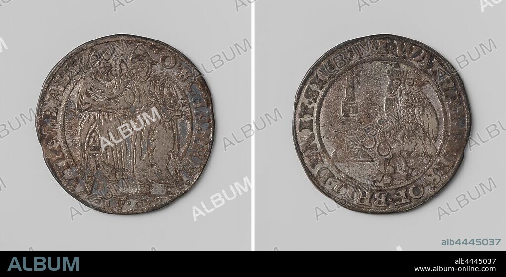 Burning of the theologian Michael Servet in Geneva, Copper Medal. Front: man with a beam in the eye tries to remove splinter from the eye of another person within a circle. Reverse: owl with glasses in claw, sitting next to a burning candle within a circle, Geneva, Michael Napkin, anonymous, Nederlanden, 1553, copper (metal), striking (metalworking), d 2.9 cm × w 5.73 gr.