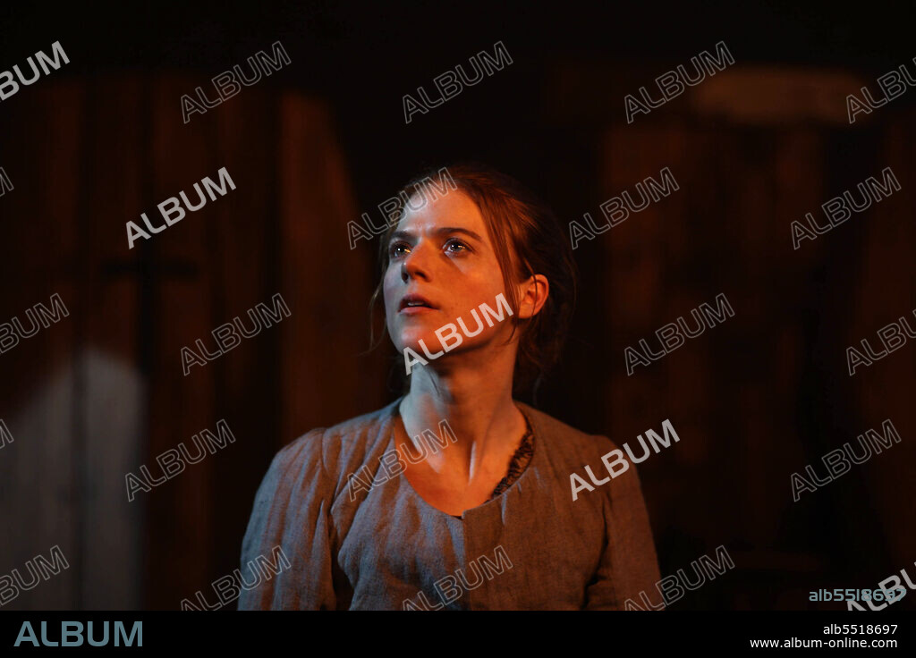 ROSE LESLIE in THE GREAT FIRE, 2014, unter der Regie von JON JONES. Copyright ECOSSE FILMS.