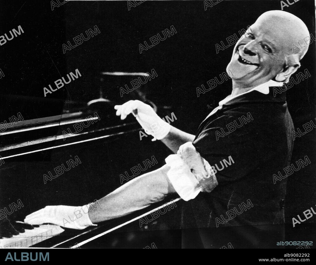 Swiss clown called Grock in his private life known as Dr Adrian Wettach, a rich man with a palazzo in Italy. Grock is also a first class musician.