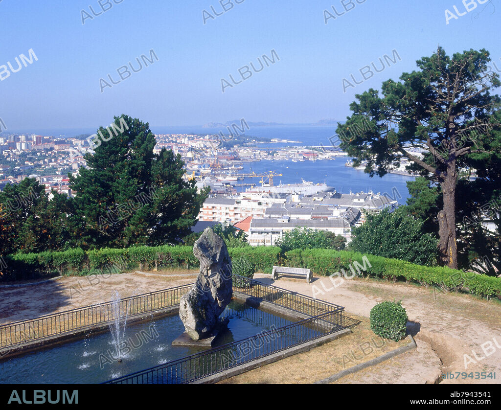 PANORAMICA DE VIGO DESDE EL PARQUE DEL CASTRO.