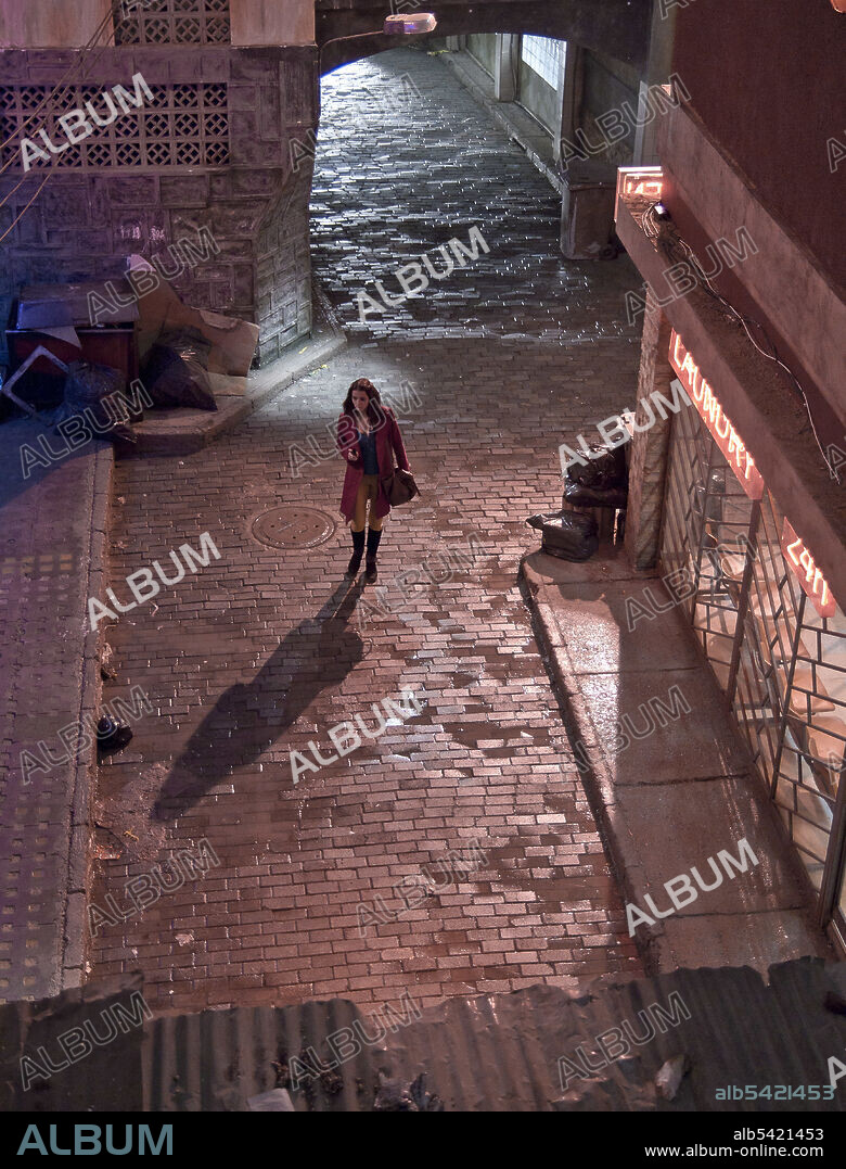EL CALLEJON, 2011, dirigida por ANTONIO TRASHORRAS. Copyright ANTENA 3 FILMS.