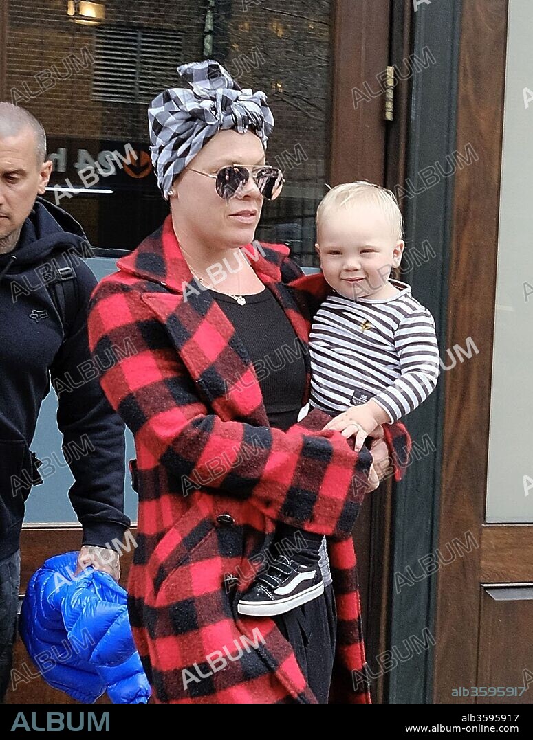 April 4, 2018 - New York, New York, U.S. - Singer PINK leaves a downtown hotel with her son Jameson Moon Hart and her husband Carey Hart in New York City. 04/04/2018