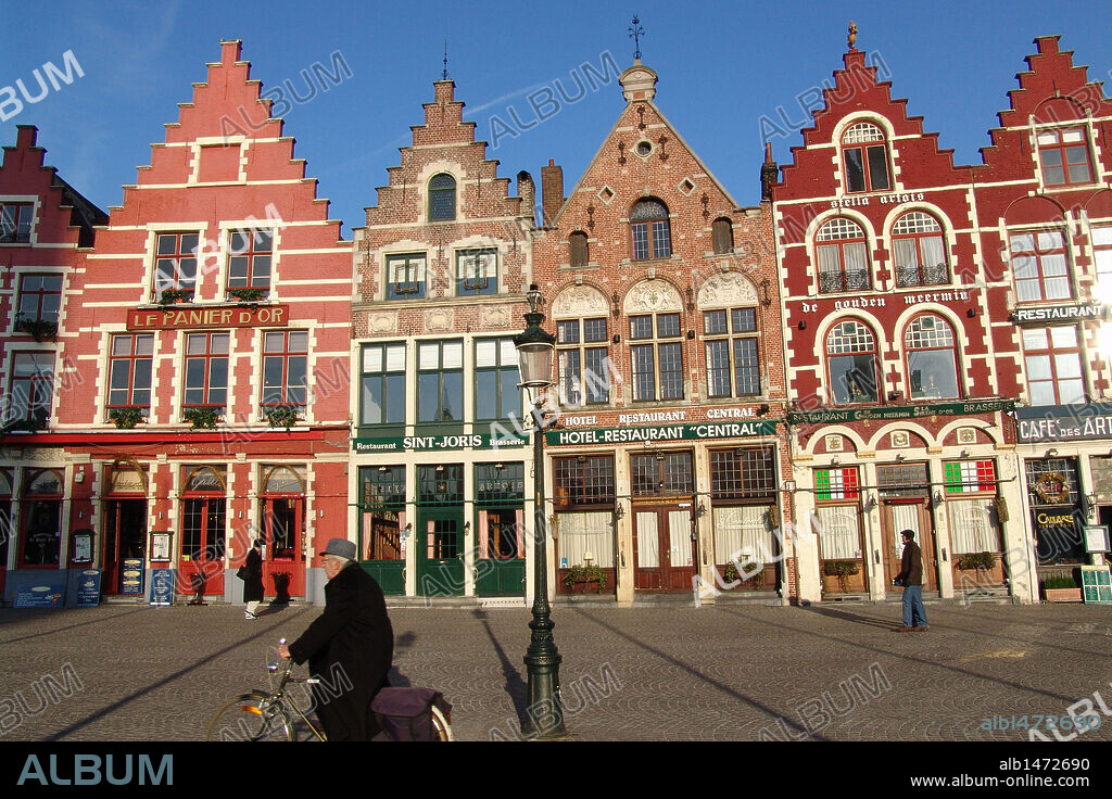 BELGICA. BRUJAS. Casas típicas en el centro de la ciudad. Provincia de Flandes Occidental.