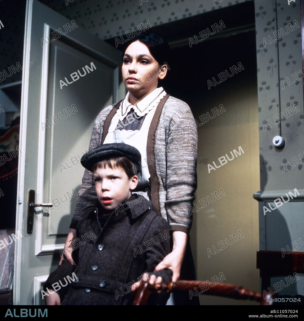 Education by maids, TV film, Germany 1975, Director: Klaus Emmerich, Actors: Claudius Kracht, Vera Borek.