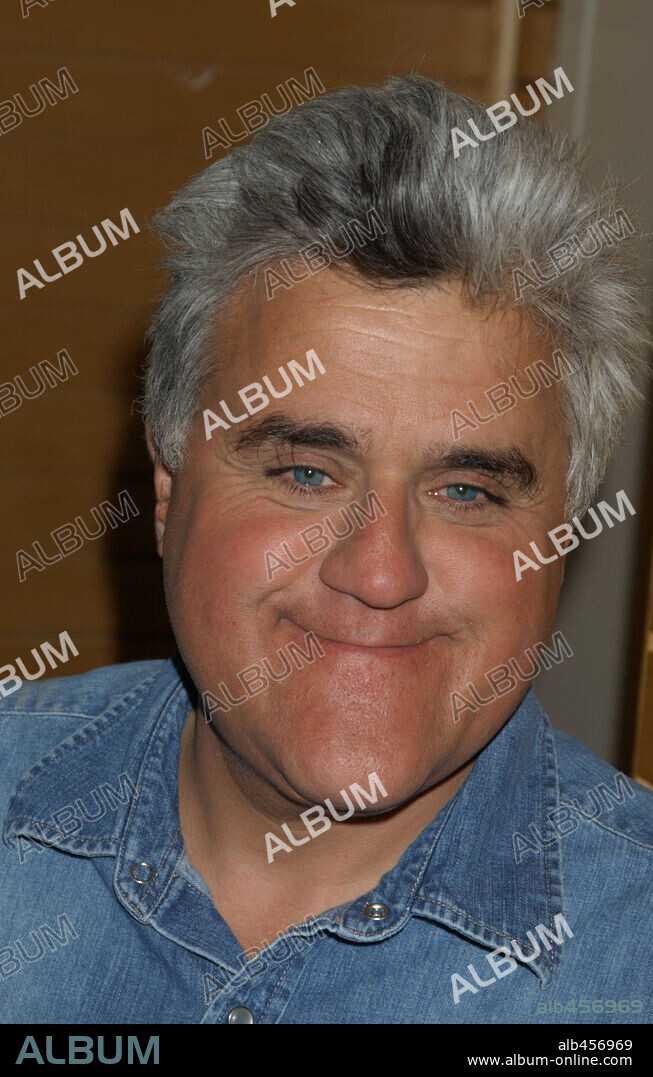Mar 26, 2004; New York, NY, USA; JAY LENO in New York promoting his latest children's book, 'If Roast Beef Could Fly.' Mandatory Credit: Photo by Dan Herrick-KPA/ZUMA Press.(©) Copyright 2004 by Dan Herrick-KPA. 26/03/2004