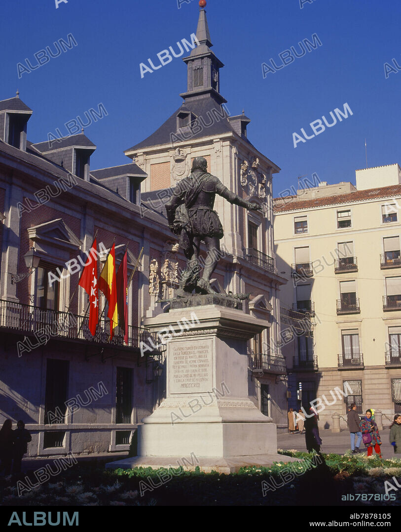 MARIANO BENLLIURE Y GIL. ESTATUA DE DON ALVARO BAZAN MARQUES DE SANTA CRUZ FRENTE AL AYUNTAMIENTO DE MADRID- 1891.