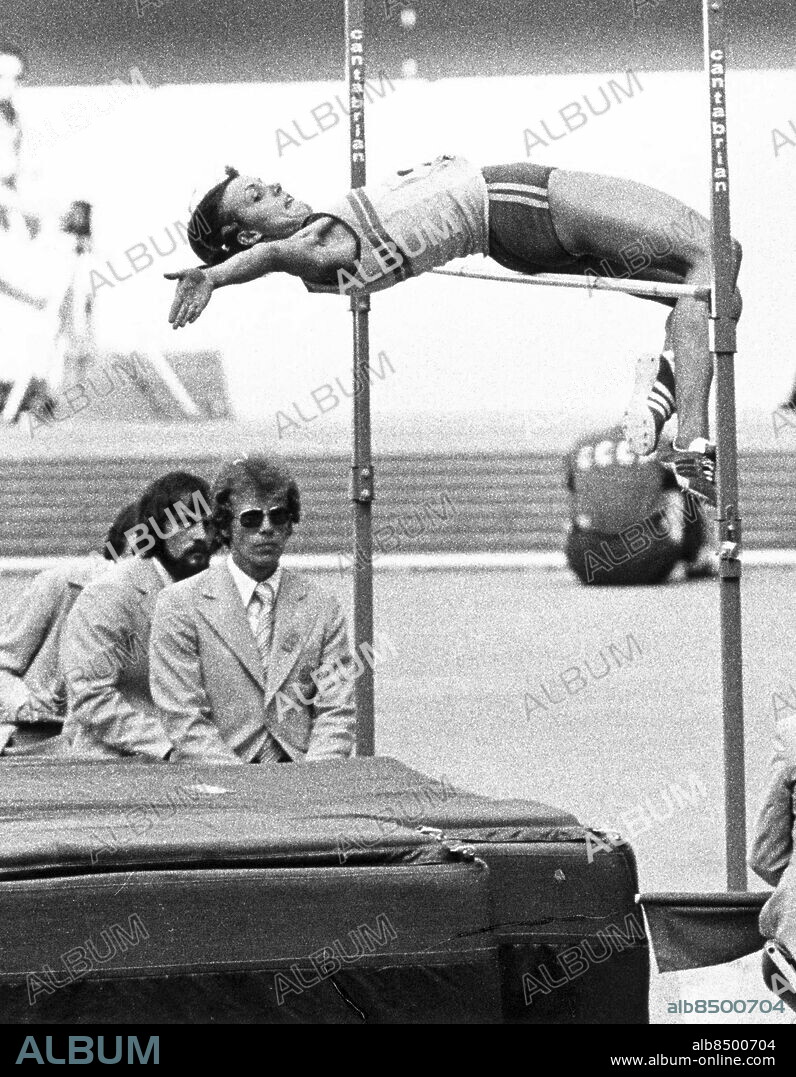 Montreal 1976-01-01. Höjdhopparen Annette Tånnander slår svenskt rekord, 1,87 under OS i Montreal 1976. Foto: Hasse Persson / Expressen / TT / Kod: 417. ** AFTONBLADET OUT **.